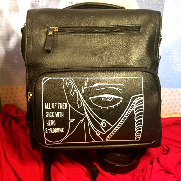 Overhaul inspired mini backpack - Picture 1 of 3